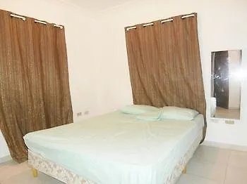 Aparthotel Familiar Ensanche Savica de Mendoza