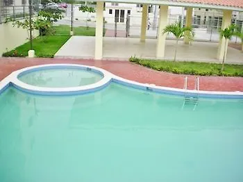 Aparthotel Familiar Ensanche Savica de Mendoza
