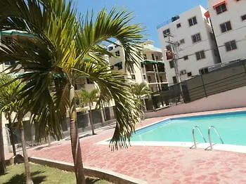 Aparthotel Familiar Ensanche Savica de Mendoza 3*,
